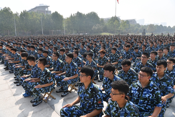 开学典礼现场